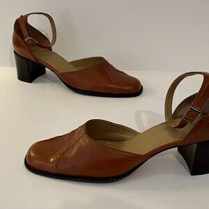 Aerosoles Brown Leather Block Heels with Ankle Straps ~ Women's Size 8M ~ EUC